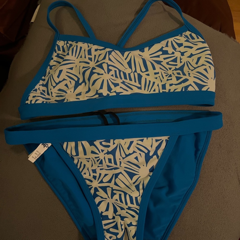 Dolfin Reversible Athletic Bikini